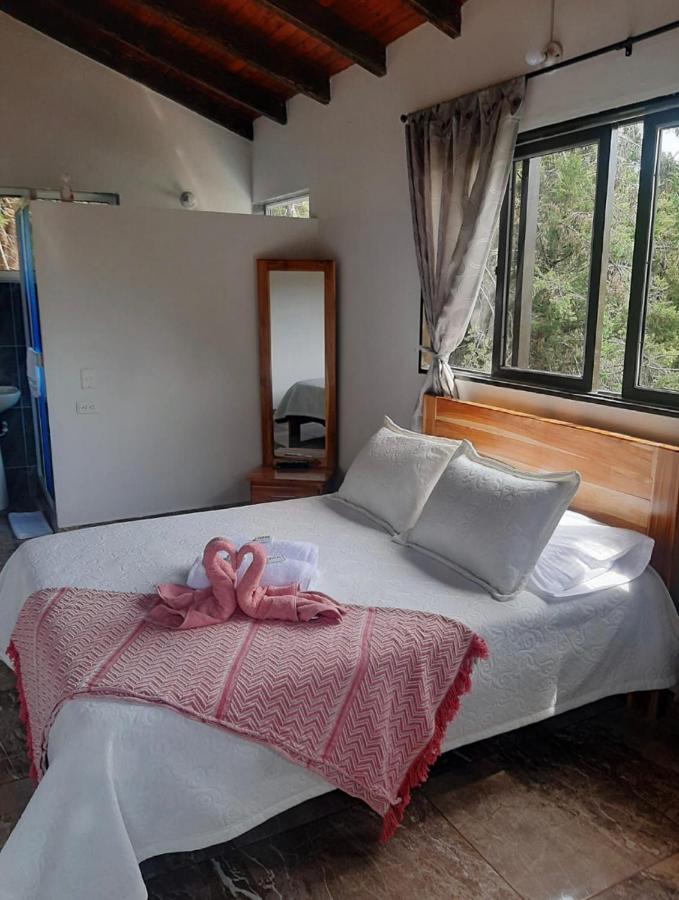 El Penol  Hotel El Potrillo מראה חיצוני תמונה